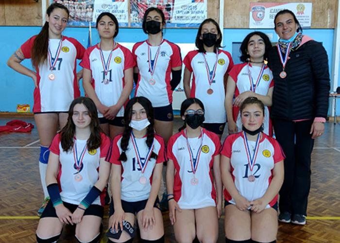 Misioneras participan en Torneo de Vóleibol Damas Sub14 en Concepción